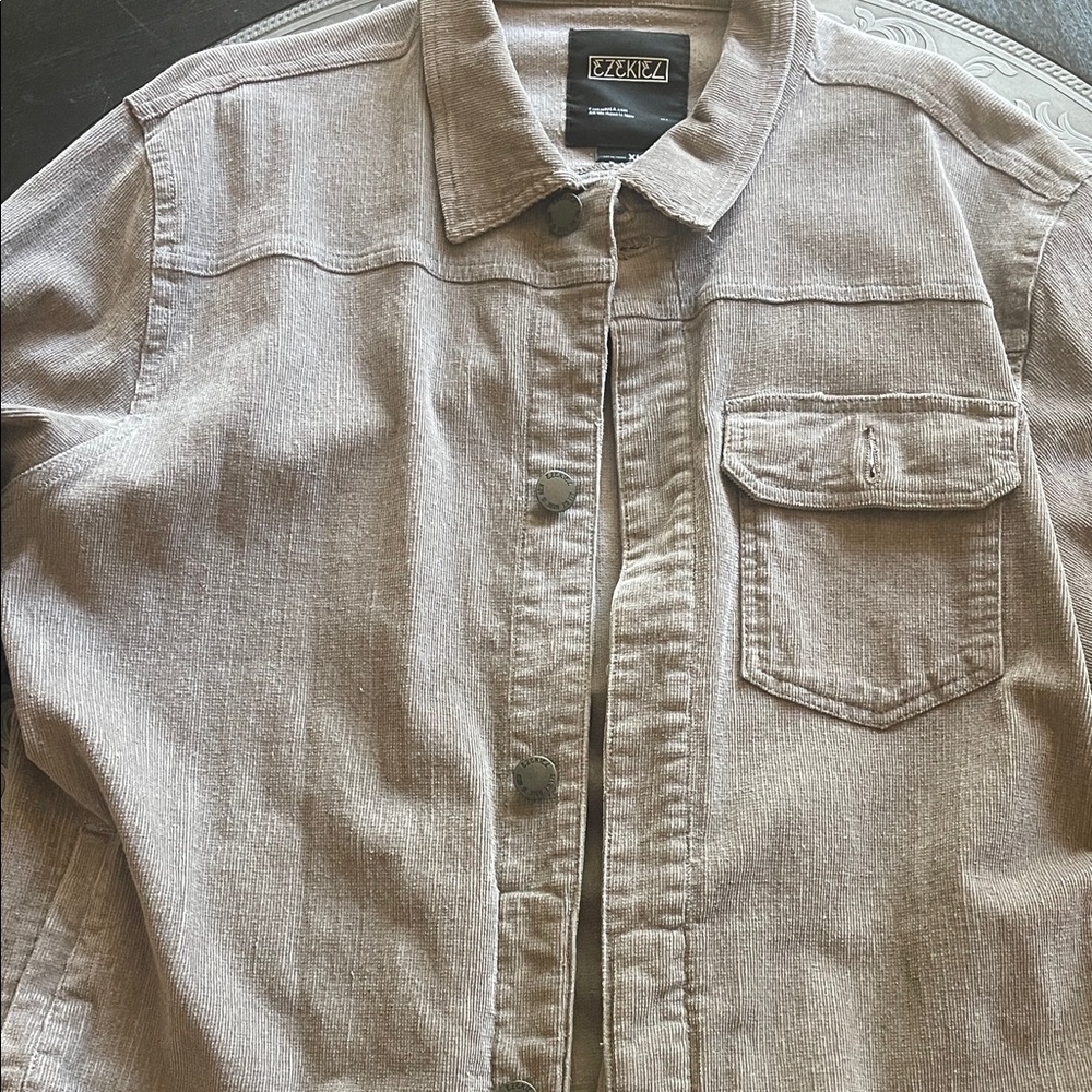 Ezekiel Tan Lightweight jacket